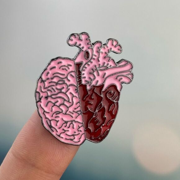 Brain Controls Heart Enamel Pin/ Brooch Lapel - Picture 1 of 6